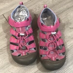 Keen Newport H2 Women Pink Waterproof Washable Sandal Shoe Girl Size 6
